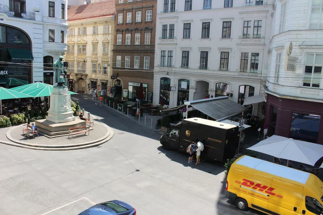 Hostel Lugeck Vienna 0*,  Austria